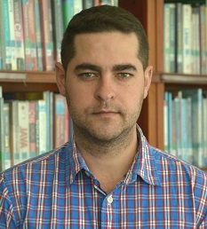 Mauricio Paucar González